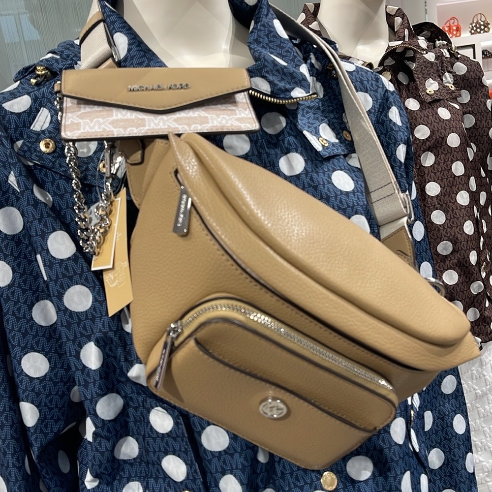 Michael Kors Maisie Lg Pebbled Leather 2-in-1 Sling Fanny Pack Waist Bag Belt - Picture 12 of 16